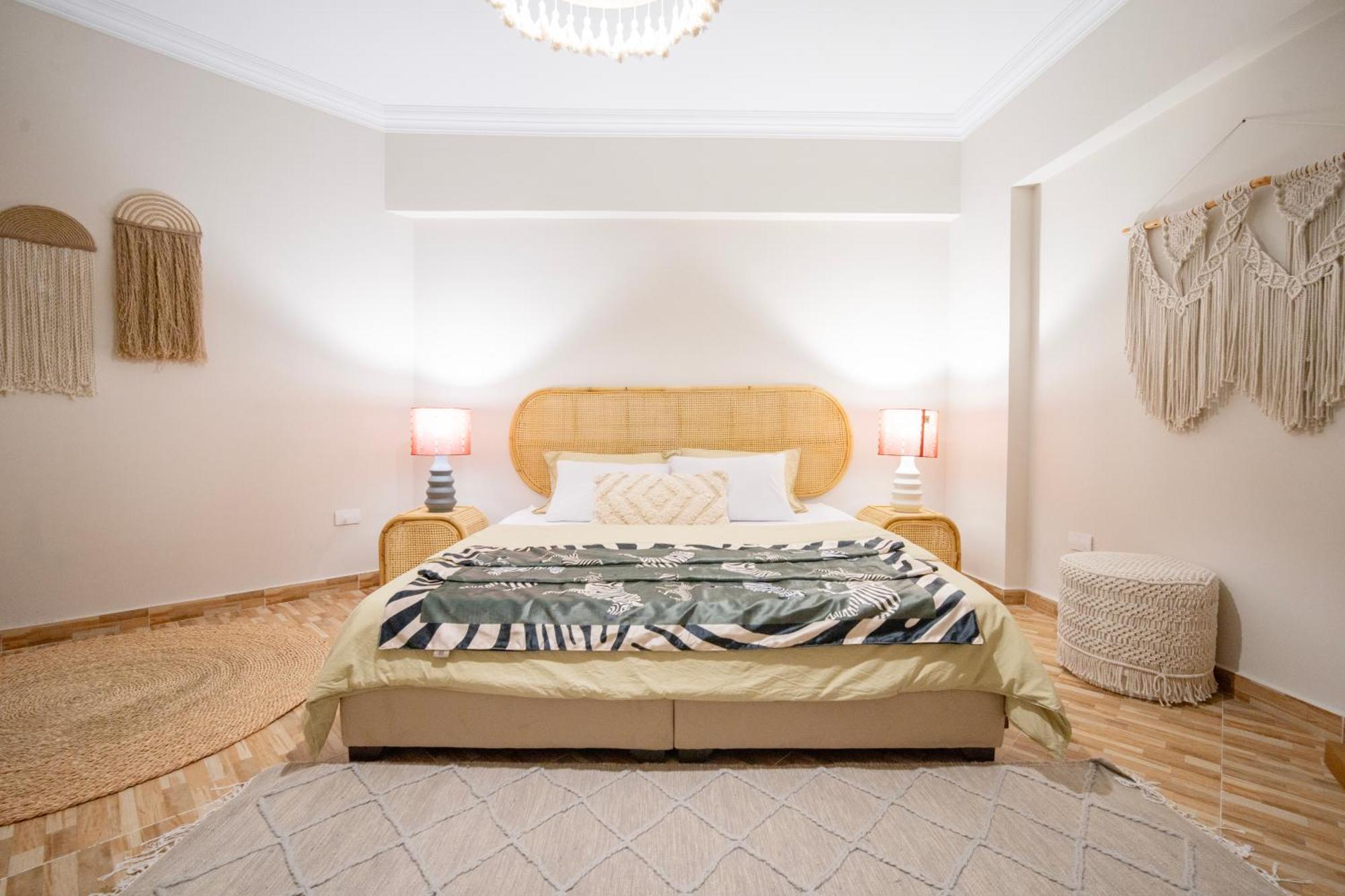 Nabeel Homes Boutique - B8 *
